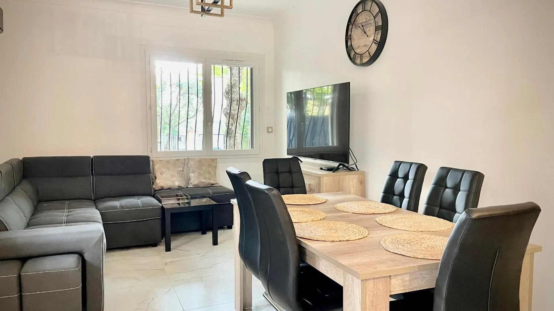 Modern 3 Rooms On The Ground Floor Marsella Apartamento